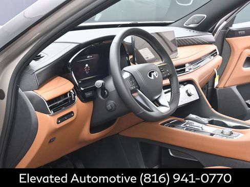 Certified 2026 INFINITI QX60 Autograph w/ Dark Cargo Package AWD/4WD image 7