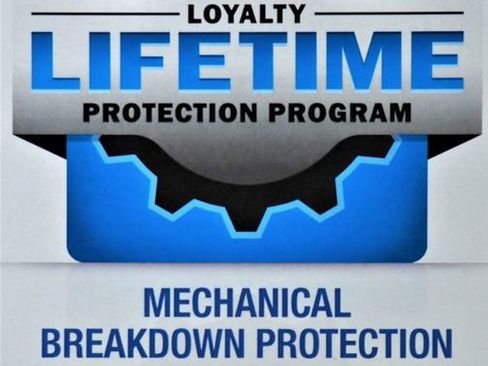 Used 2022 Ford Escape SE w/ SE Sport Appearance Package image 1