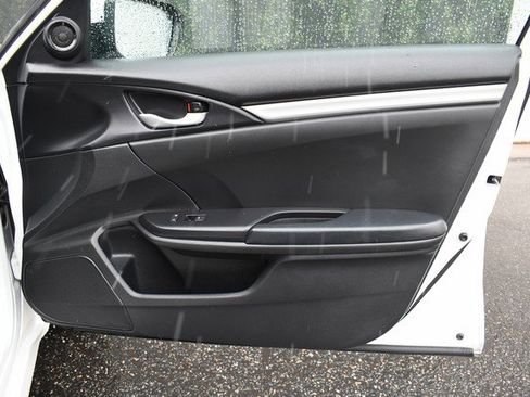 Used 2019 Honda Civic Sport image 23