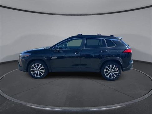 Certified 2022 Toyota Corolla Cross XLE w/ Black Badges Package (TMS) image 5