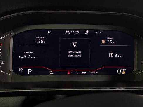 Used 2025 Volkswagen Jetta SEL image 20