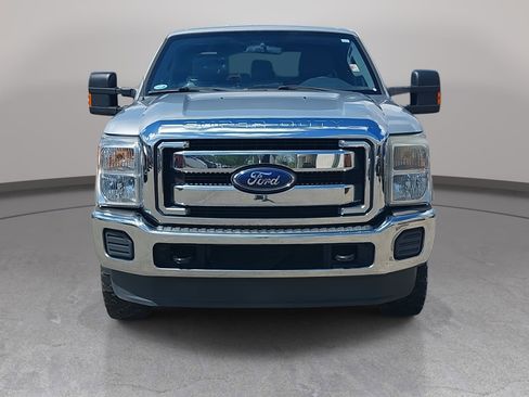 Used 2012 Ford F250 XLT w/ XLT Interior Pkg AWD/4WD image 2