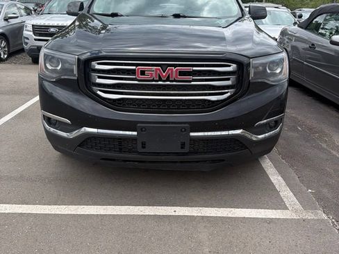 Used 2019 GMC Acadia SLT w/ LPO, 'HIT The Road' Package AWD/4WD image 2