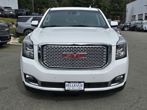 Used 2017 GMC Yukon Denali image 8
