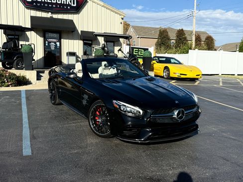 Used 2017 Mercedes-Benz SL 63 AMG AMG SL 63 Roadster image 28