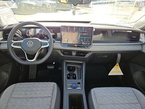 New 2026 Volkswagen Tiguan S FWD image 8