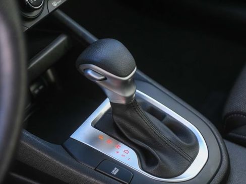 Certified 2023 Kia Forte LXS w/ LXS Technology Package image 20