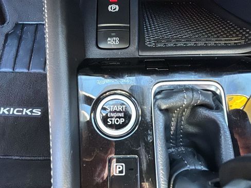 Used 2024 Nissan Kicks SV image 12