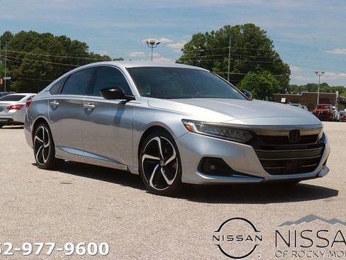Used 2022 Honda Accord Sport image 1