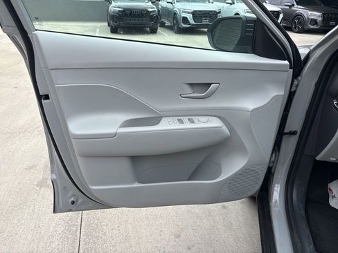 Used 2026 Hyundai Kona SEL Sport FWD image 10