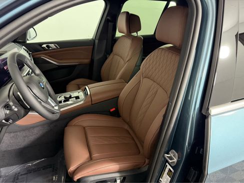 New 2026 BMW X5 xDrive40i w/ Climate Comfort Package image 12