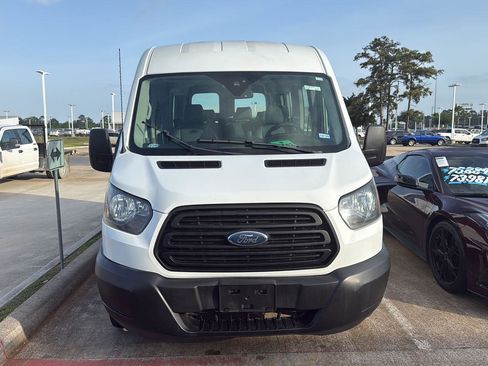 Used 2019 Ford Transit 350 XL image 5