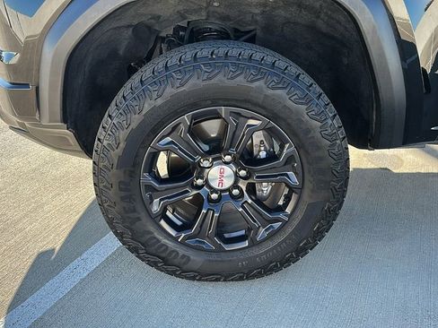 Used 2024 GMC Canyon Elevation w/ Convenience Package image 6