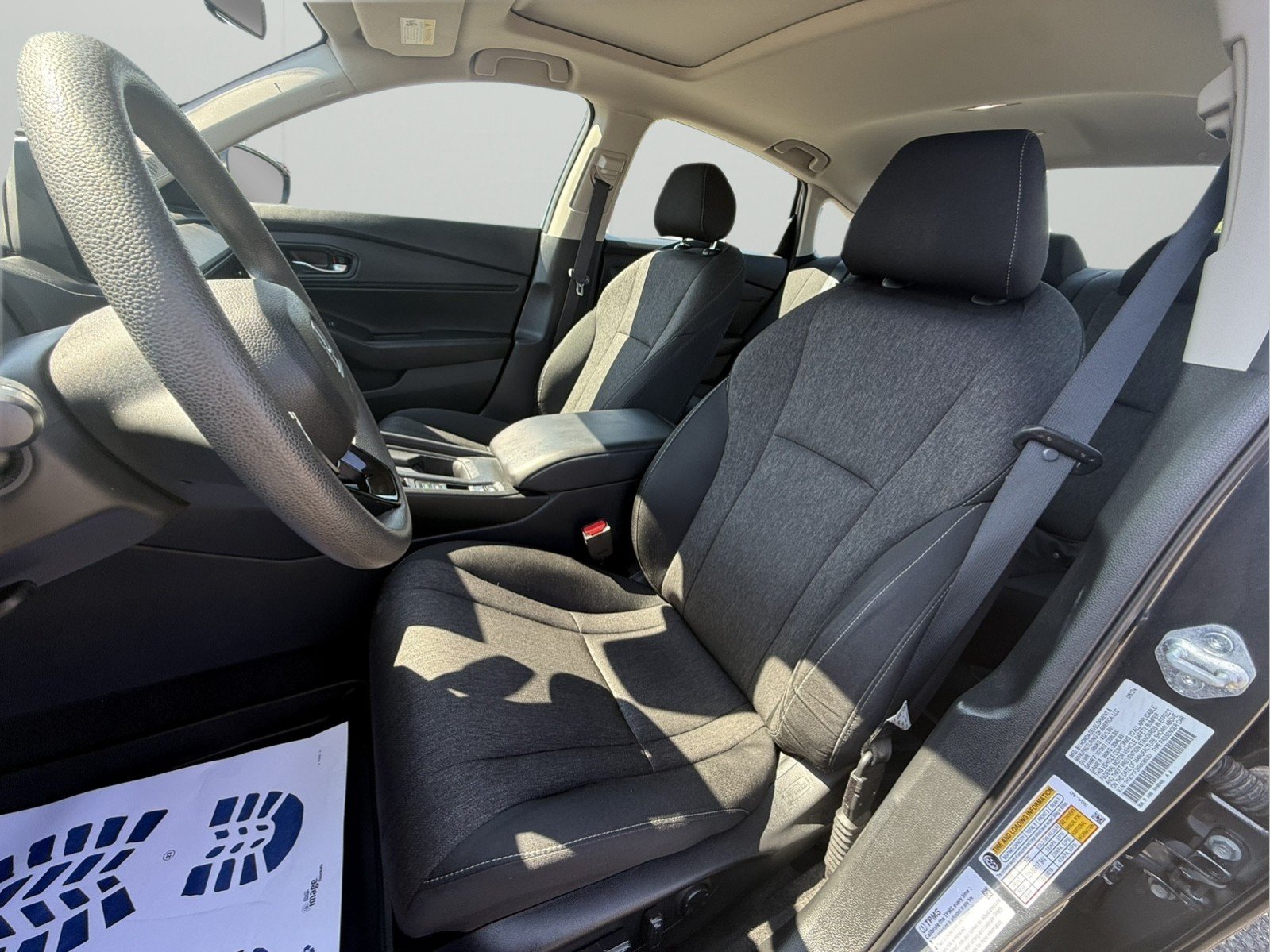 Used 2024 Honda Accord EX image 9