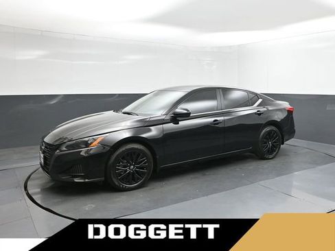 New 2026 Nissan Altima 2.5 SV w/ SV Special Edition Package image 1