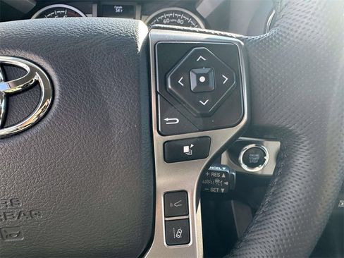 Used 2023 Toyota Tacoma SR5 w/ Technology Package image 30