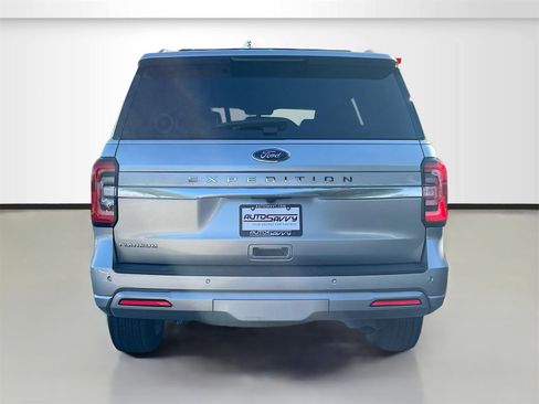 Used 2024 Ford Expedition Platinum image 6