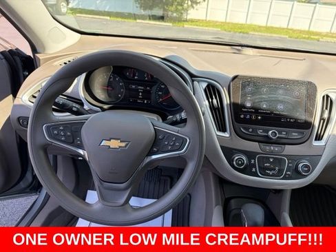 Used 2024 Chevrolet Malibu LS FWD image 17