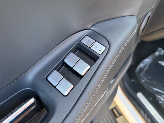 New 2027 Lincoln Navigator Reserve w/ Jet Appearance Package AWD/4WD image 20
