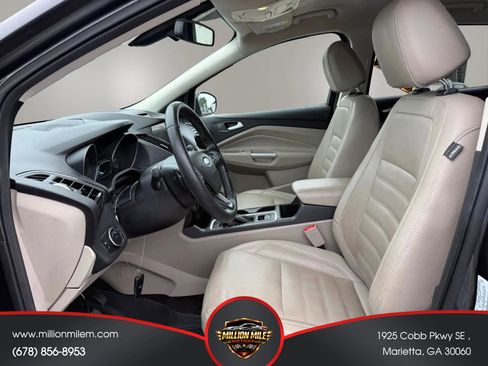 Used 2017 Ford Escape Titanium FWD image 2