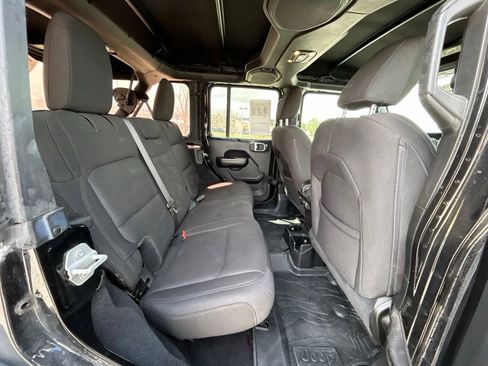 Used 2020 Jeep Wrangler Unlimited Sport S AWD/4WD image 31