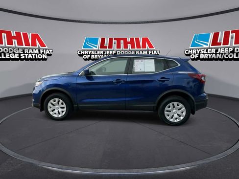 Used 2020 Nissan Rogue Sport S FWD image 5