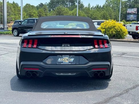 Used 2024 Ford Mustang GT Premium RWD image 4