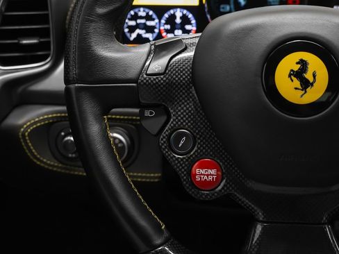 Used 2010 Ferrari 458 Italia Coupe RWD image 51