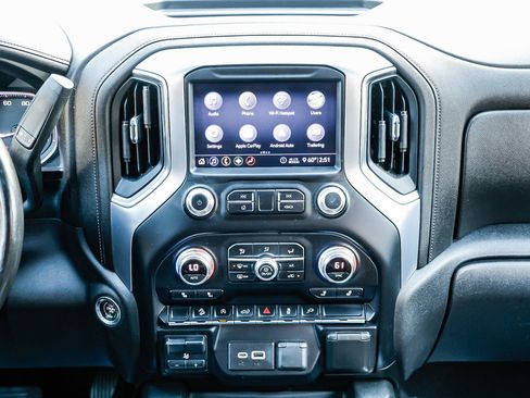 Used 2020 GMC Sierra 1500 Elevation w/ Elevation Value Package image 11