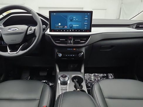 Used 2025 Ford Escape Platinum image 31