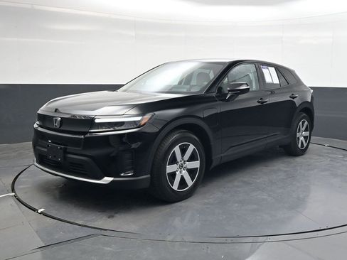 Used 2024 Honda Prologue EX image 8