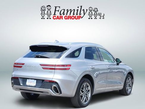 Used 2024 Genesis GV70 2.5T w/ Select Package AWD/4WD image 4