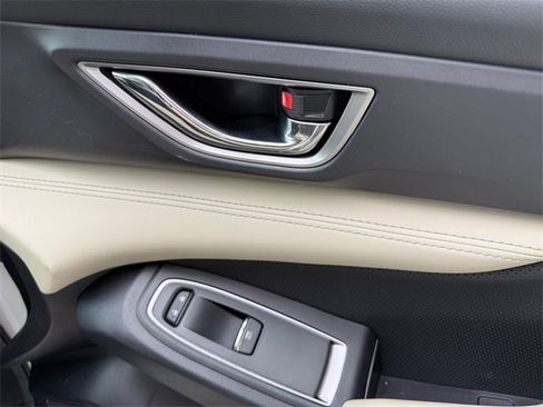 Used 2023 Subaru Ascent 8-Passenger image 17