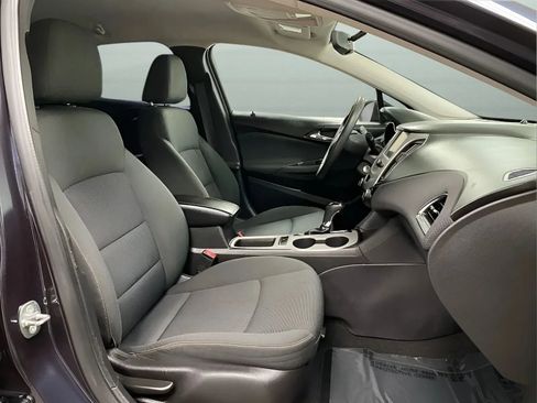 Used 2016 Chevrolet Cruze LS FWD image 14