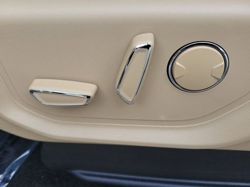 Certified 2017 Ford F450 Lariat w/ Lariat Ultimate Package image 23