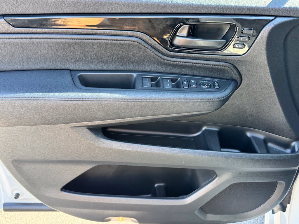 Used 2026 Honda Odyssey Touring image 25