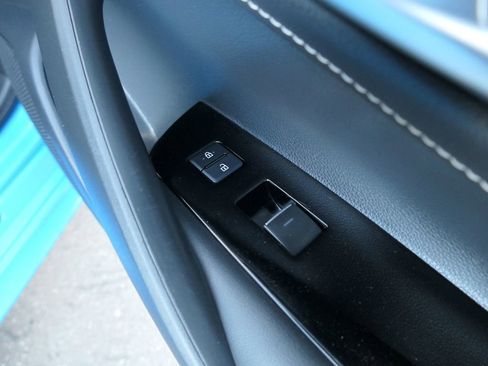 Used 2019 Toyota Corolla SE image 27