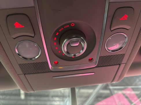 Used 2015 Audi Q7 TDI Premium Plus w/ Premium Plus Package image 19