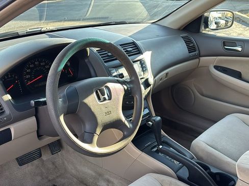Used 2005 Honda Accord LX image 21