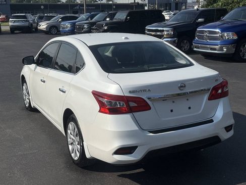 Used 2017 Nissan Sentra SV FWD image 3