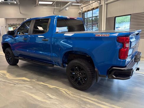 Used 2022 Chevrolet Silverado 1500 Custom Trail Boss w/ LPO, Dark Essentials Package AWD/4WD image 30