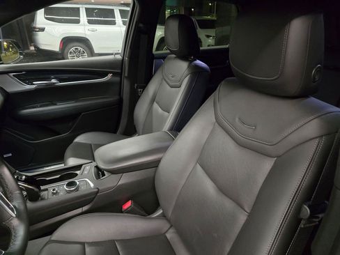 Used 2024 Cadillac XT5 Premium Luxury FWD image 17
