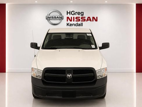 Used 2018 RAM 1500 Express RWD image 4