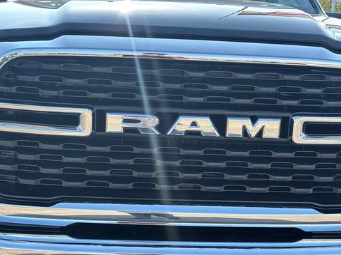Used 2024 RAM 2500 Big Horn AWD/4WD image 4