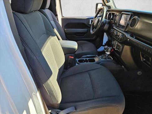 Used 2022 Jeep Wrangler Unlimited Sport w/ Sun And Sound Package image 23