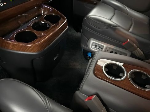 Used 2021 Chevrolet Express 2500 LS w/ Enhanced Convenience Package RWD image 33