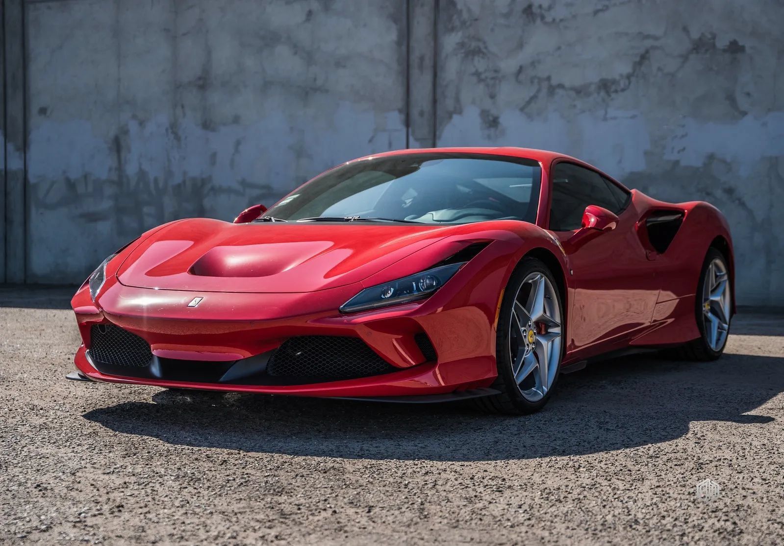 Used 2021 Ferrari F8 Tributo RWD image 9