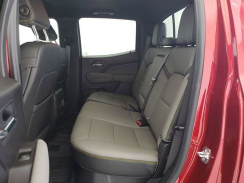 Used 2025 Chevrolet Colorado ZR2 image 12