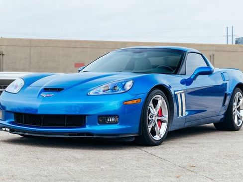 Used 2011 Chevrolet Corvette Grand Sport w/ Preferred Equipment Group image 5
