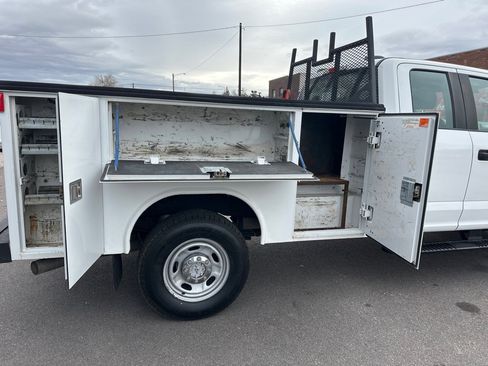 Used 2020 Ford F250 XL w/ Power Equipment Group image 7